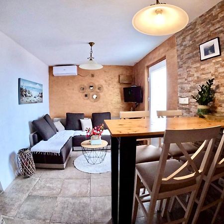 Apartments Obradovic Krasići Bagian luar foto