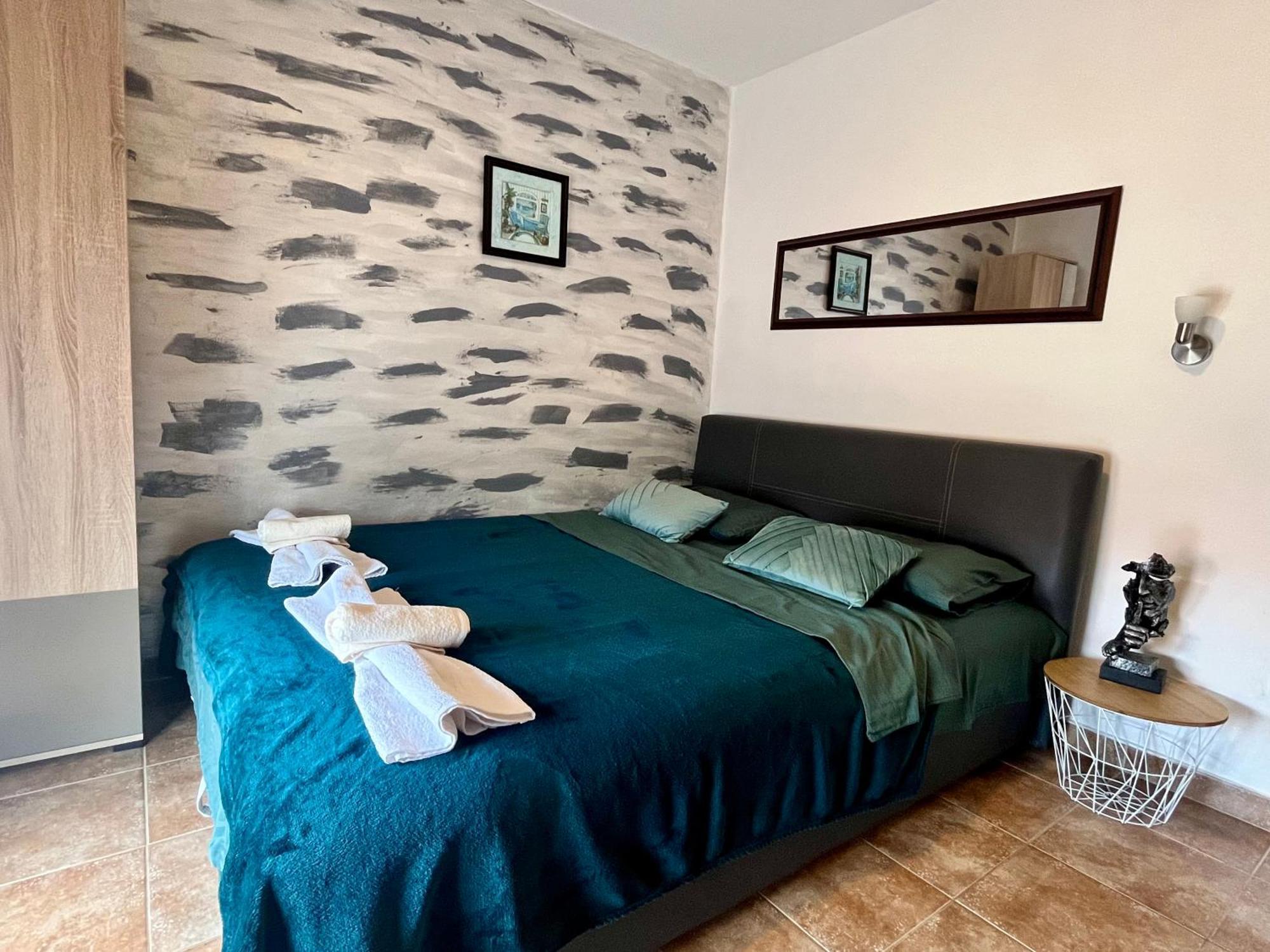 Apartments Obradovic Krasići Bagian luar foto