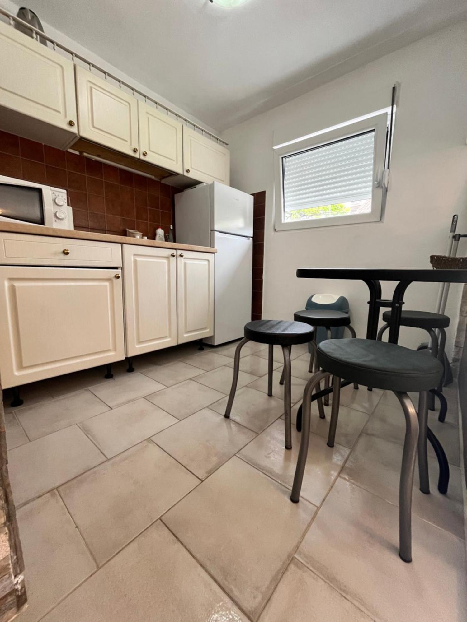 Apartments Obradovic Krasići Ruang foto